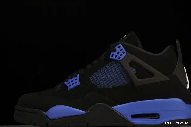Royal Jordan Black Retro CT8527-018 Game 4 0514